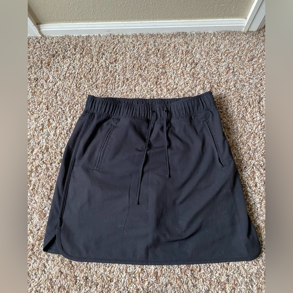 Skirt with shorts underneath - Picture 1 of 1